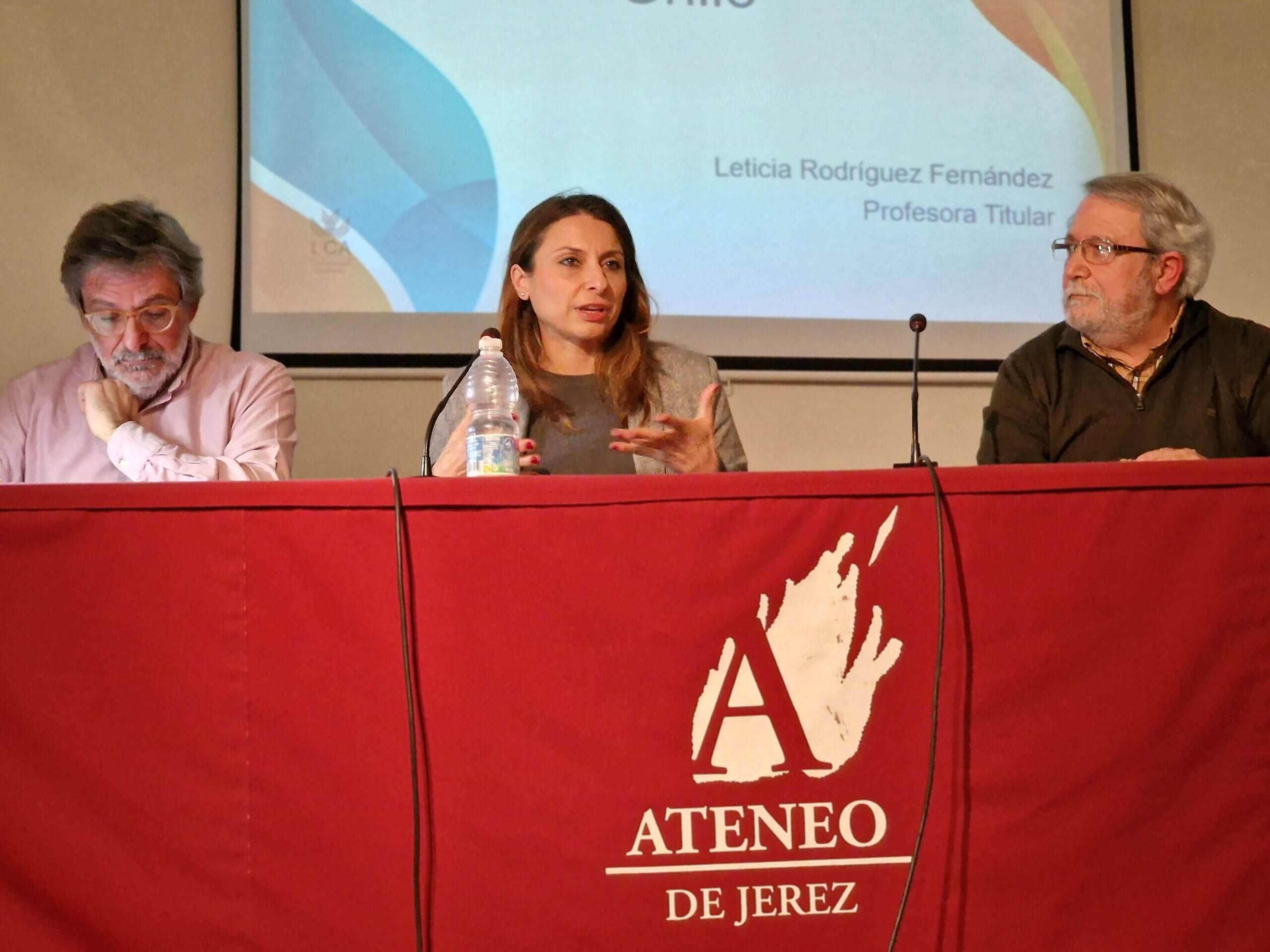 Mesa redonda “Publicidad engañosa”