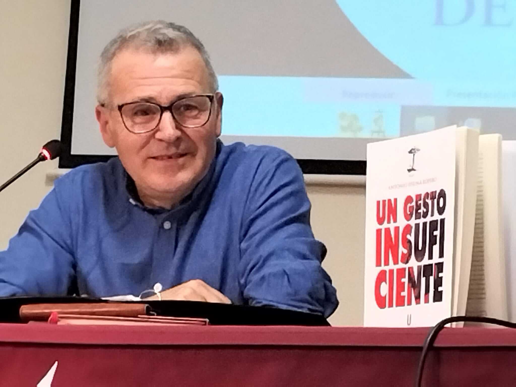 Presentación del libro “Un gesto insuficiente”