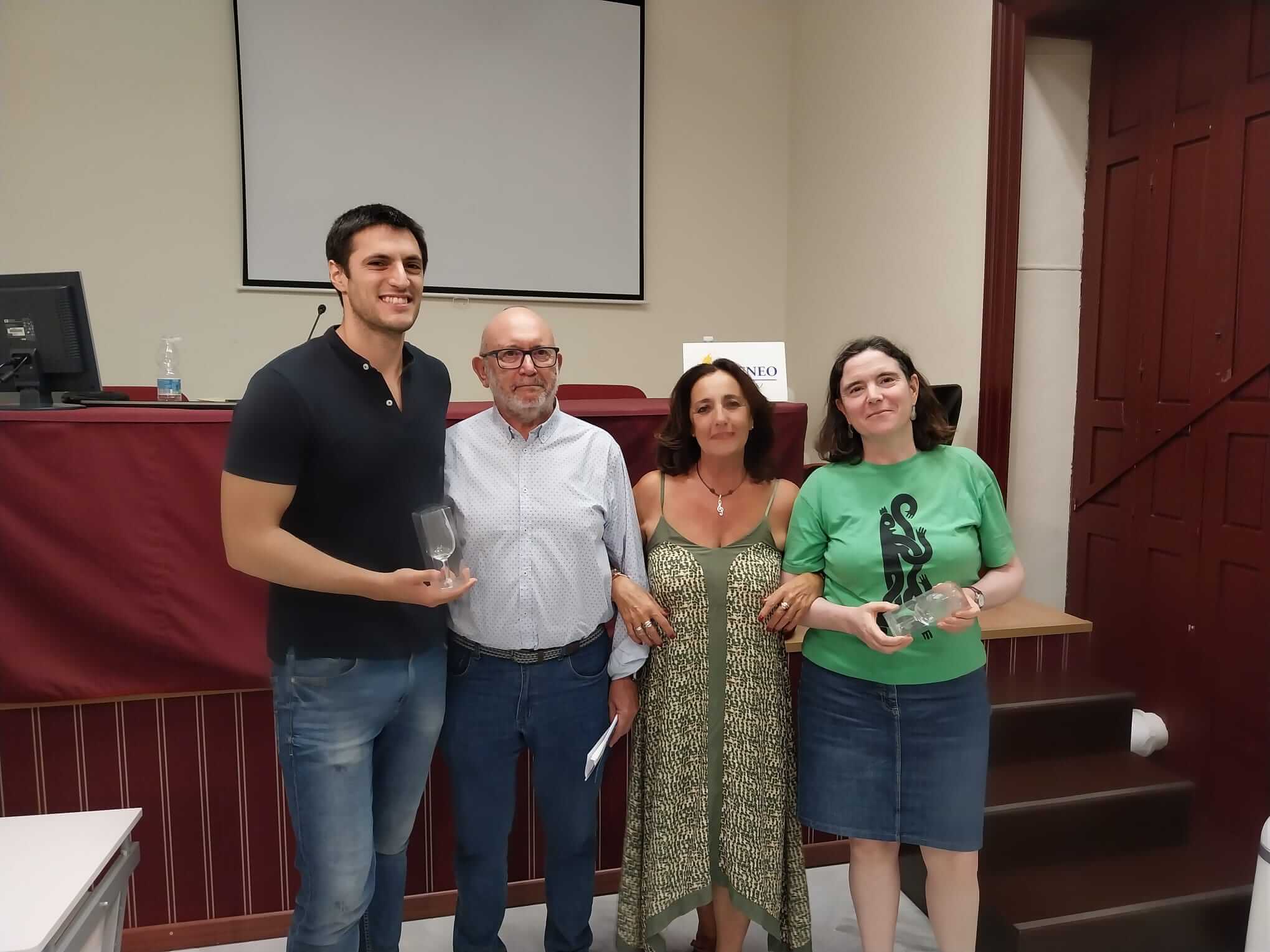 Mesa redonda “El bilingüismo  a debate”