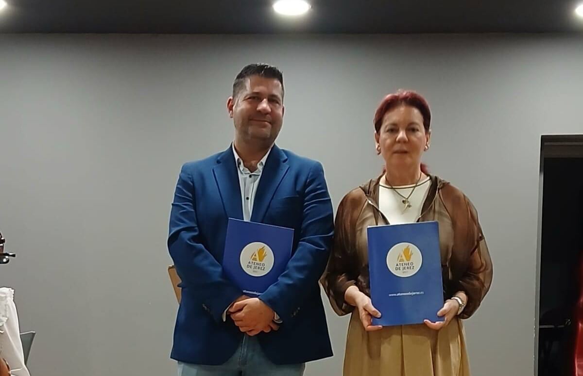 Inauguración de la exposición de fotografías “La otra cara” de Cristóbal Trujillo