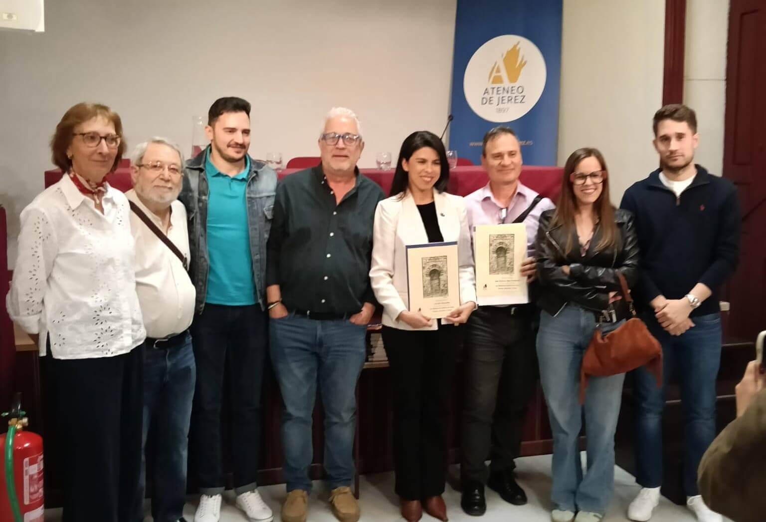 Mesa redonda “Las bibliotecas públicas de Jerez: pasado, presente y futuro”