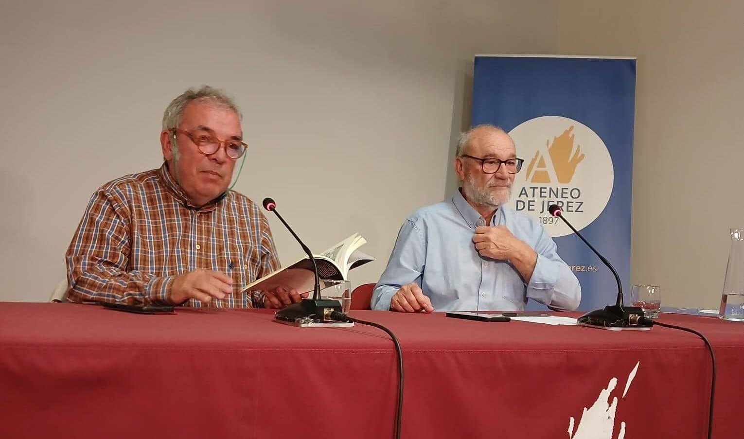 Conferencia “Crónicas de la barbarie”