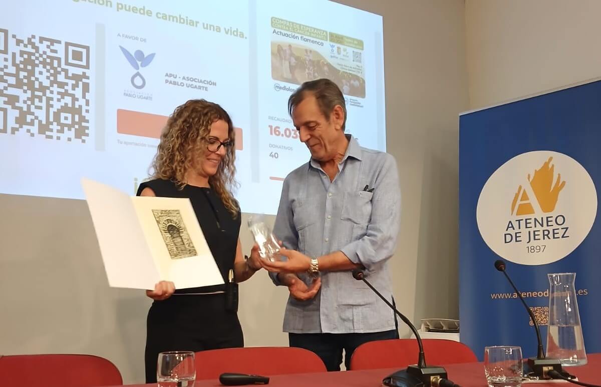 Conferencia “Algoritmos matemáticos al servicio de la medicina”