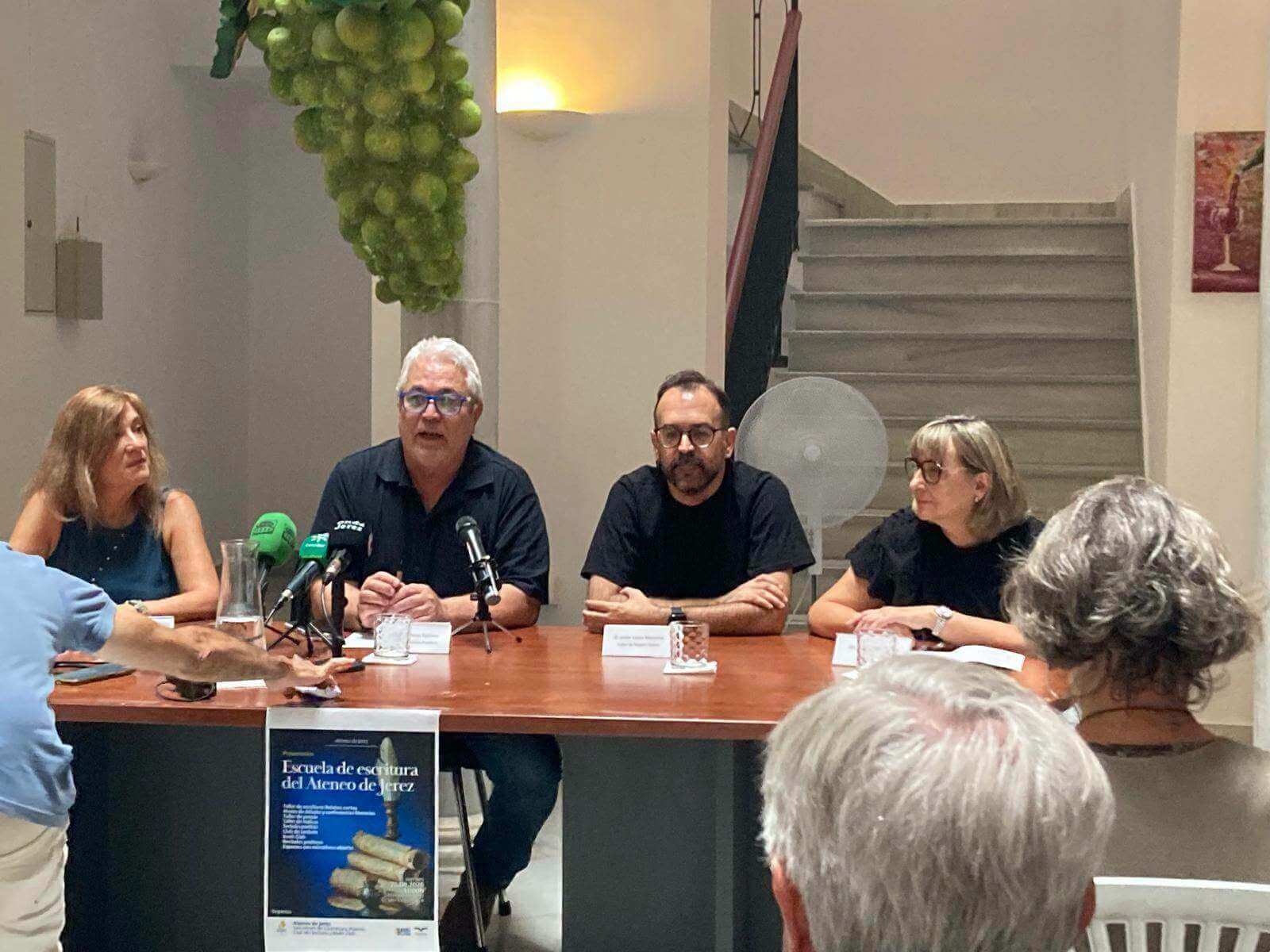 Presentación de la Escuela de Escritura del Ateneo de Jerez