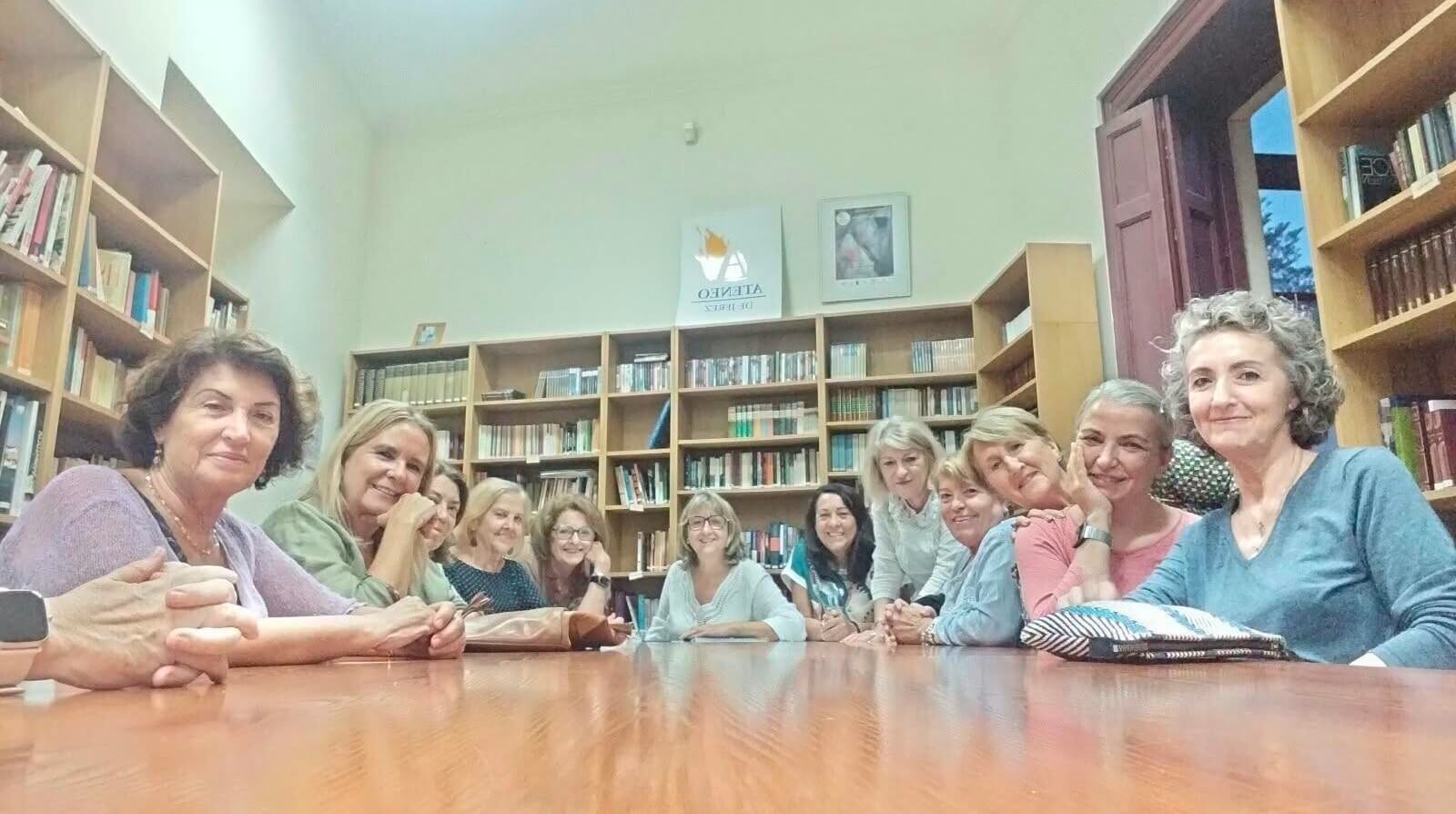 Club de Lectura del Ateneo de Jerez. Libro comentado “Una pantera en el sótano” de Amos Oz